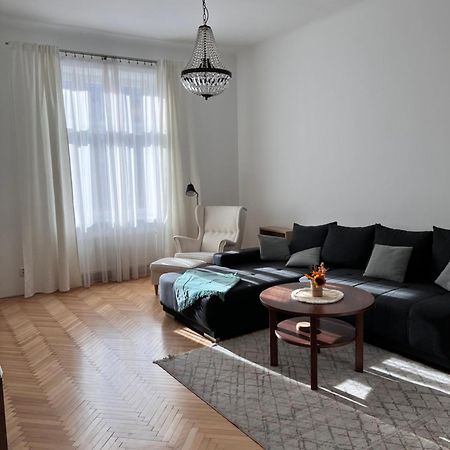 Stylish Flat In City Centre Bratislava Luaran gambar